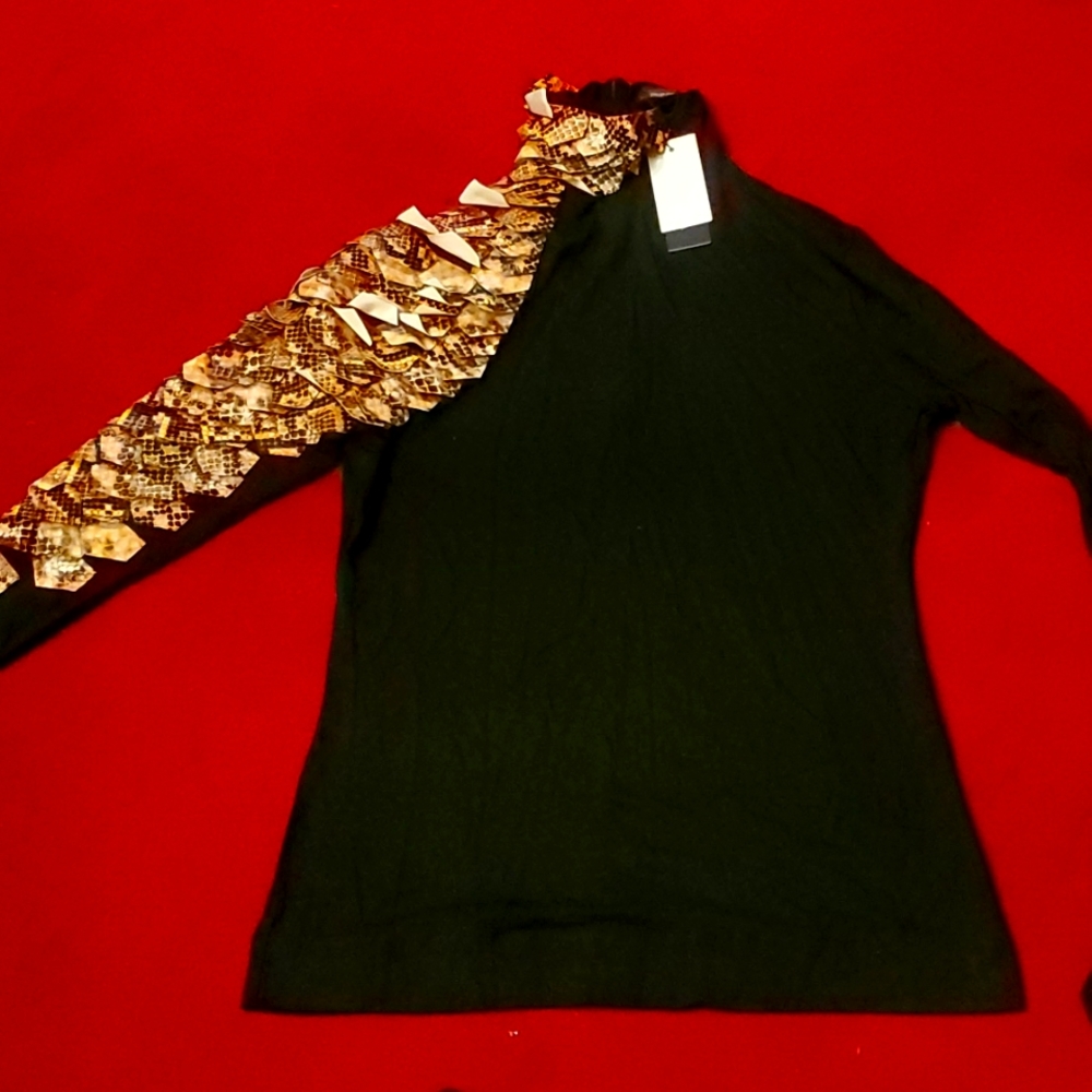 Black shirt